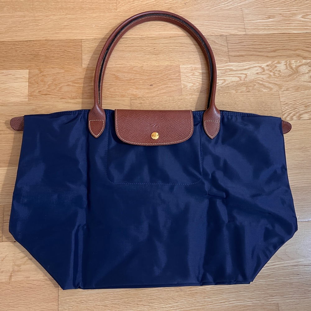 Longchamp Le Pliage Tote, size large